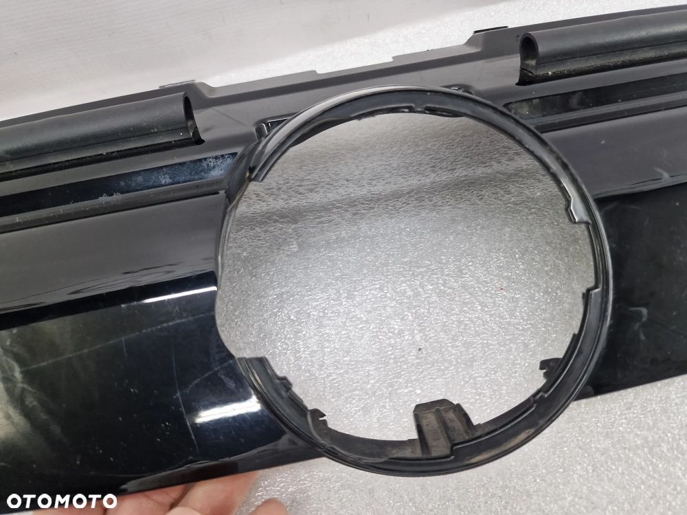 VW POLO 6R0 08- ATRAPA / GRILL PRZEDNI PRZÓD BLUEMOTION , NR 6R0853653N / 6R0853651AD , NR AUKCJI GL405 - 14