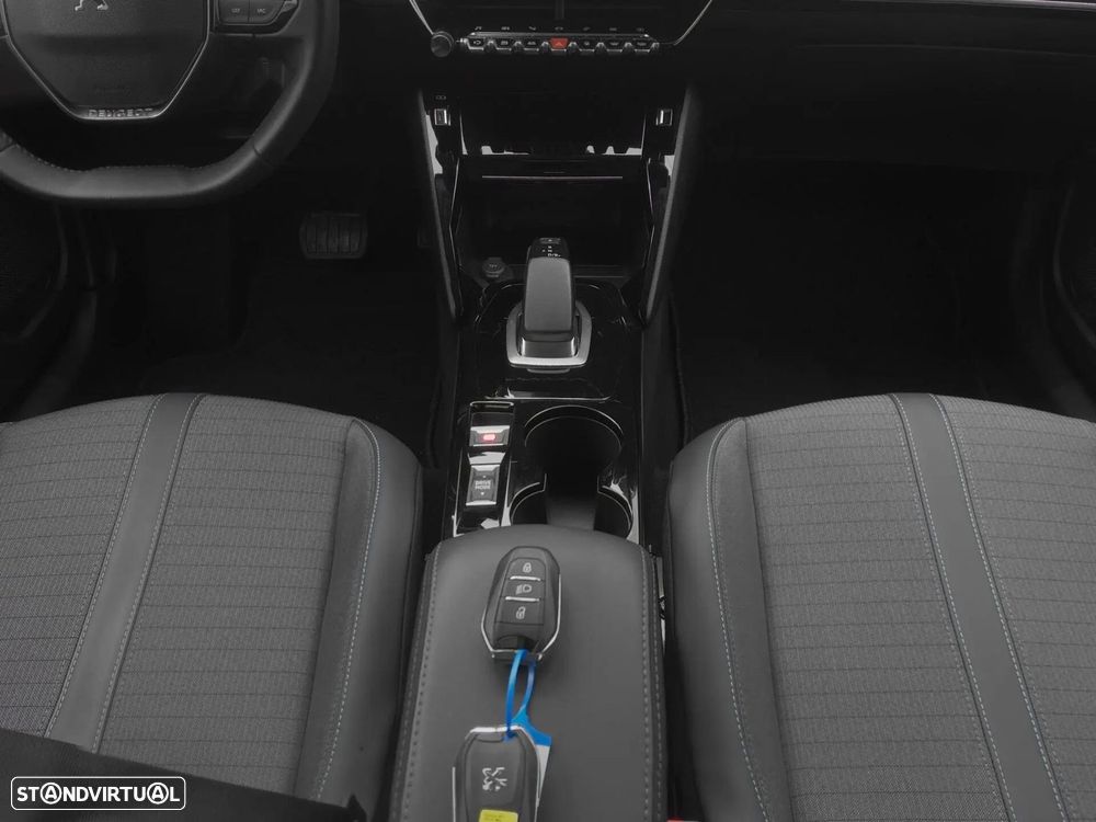 Peugeot e-2008 50 kWh Allure - 3