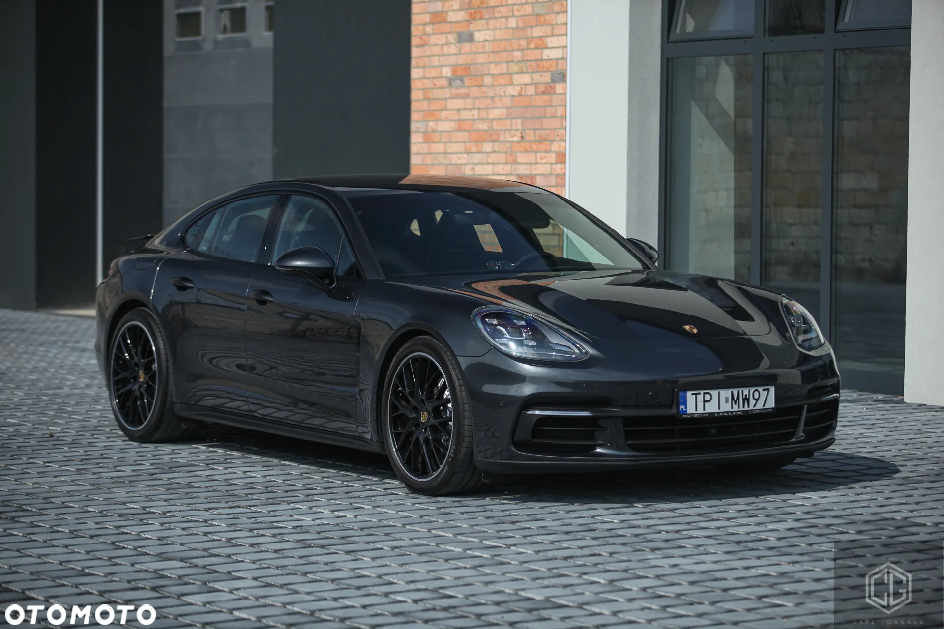 Porsche Panamera 4 - 4