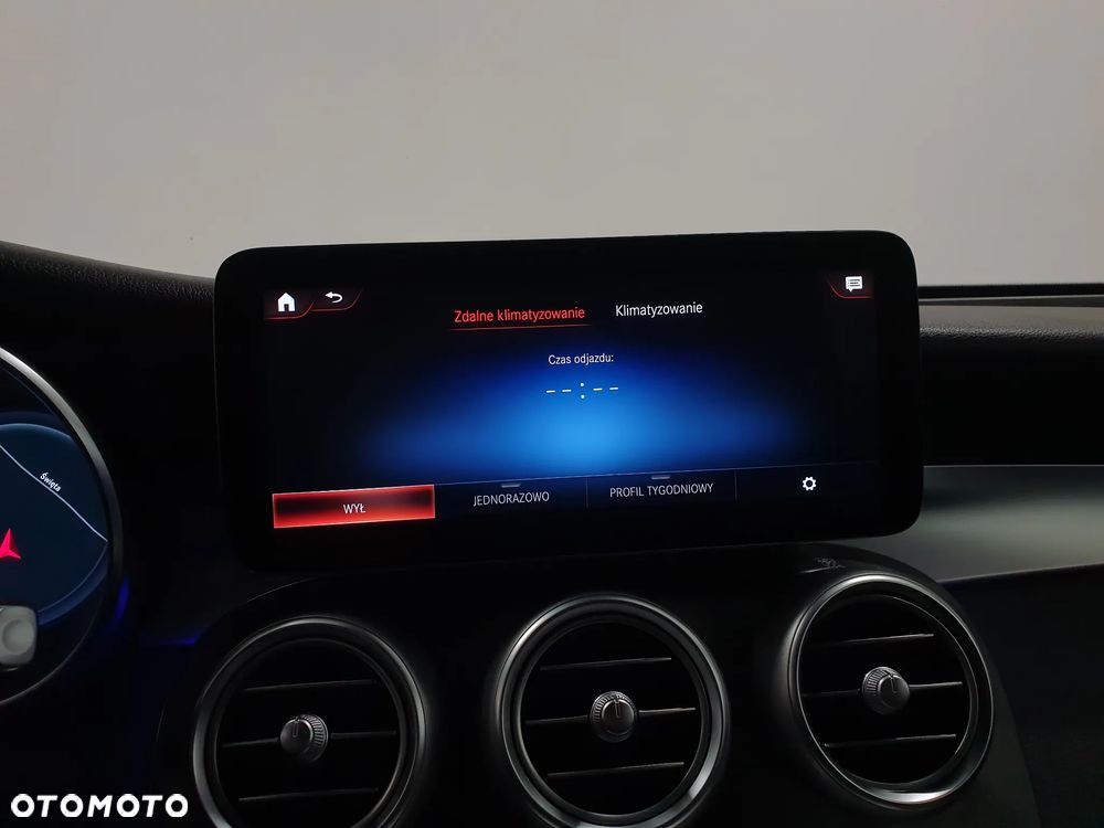 Mercedes-Benz GLC 300 de 4Matic 9G-TRONIC AMG Line Plus - 19