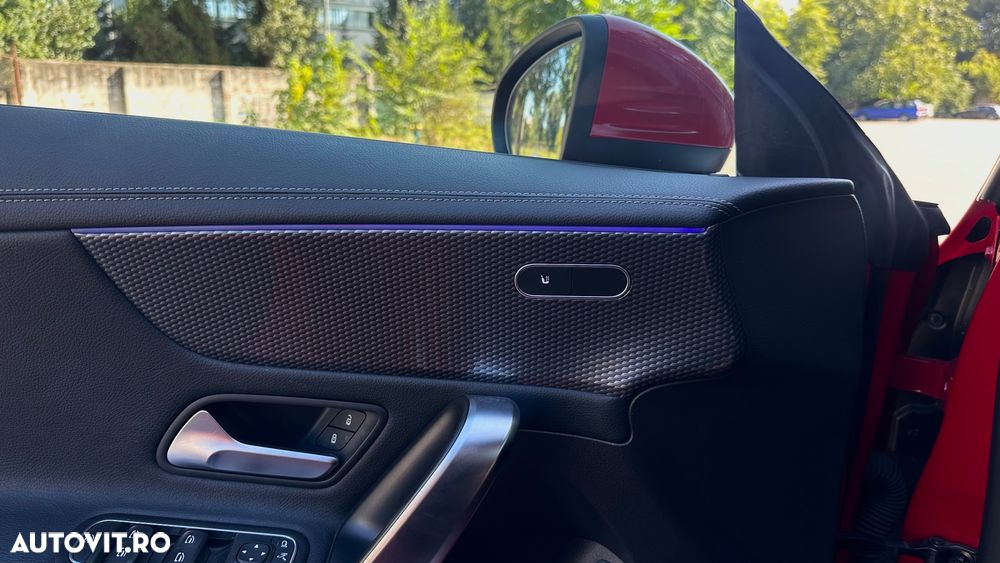 Mercedes-Benz CLA 200 - 13