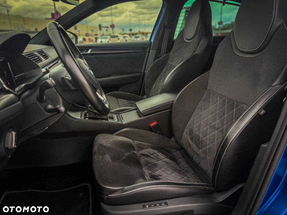 Skoda Superb 2.0 TSI Sportline DSG - 7