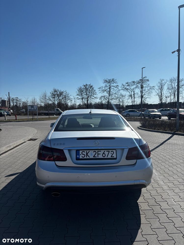 Mercedes-Benz Klasa E - 2