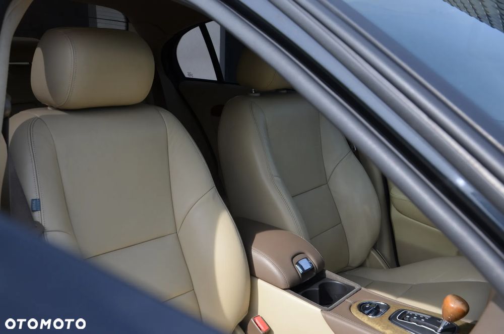 Jaguar S-Type 2.7 V6 D Executive - 22