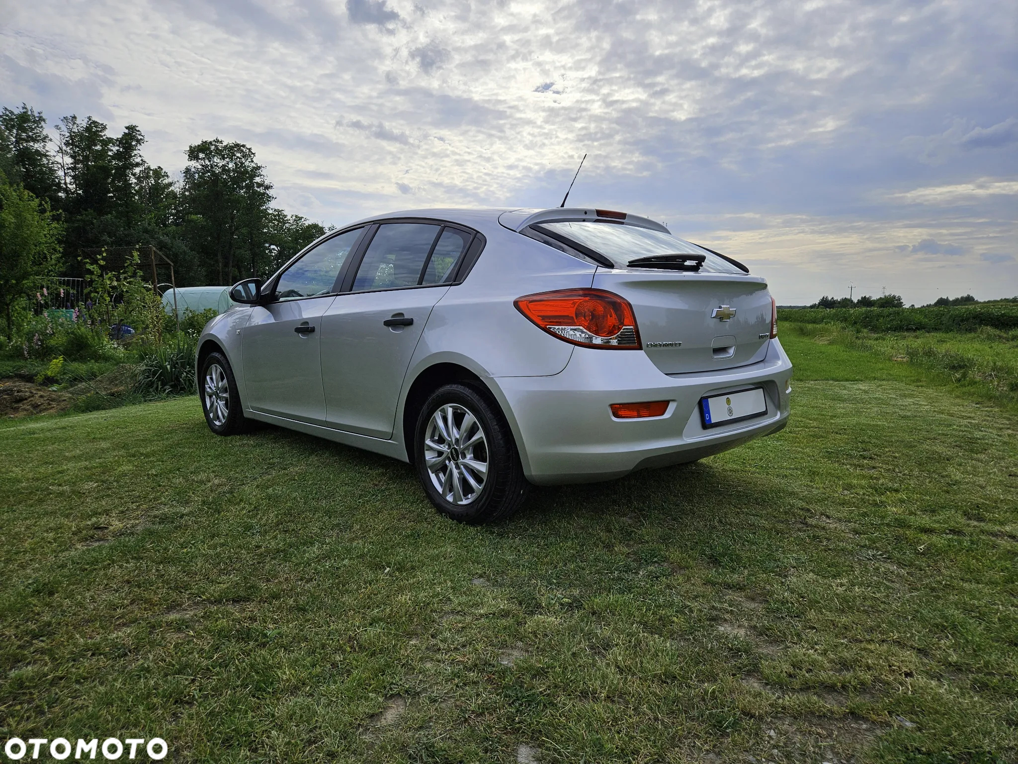 Chevrolet Cruze - 8