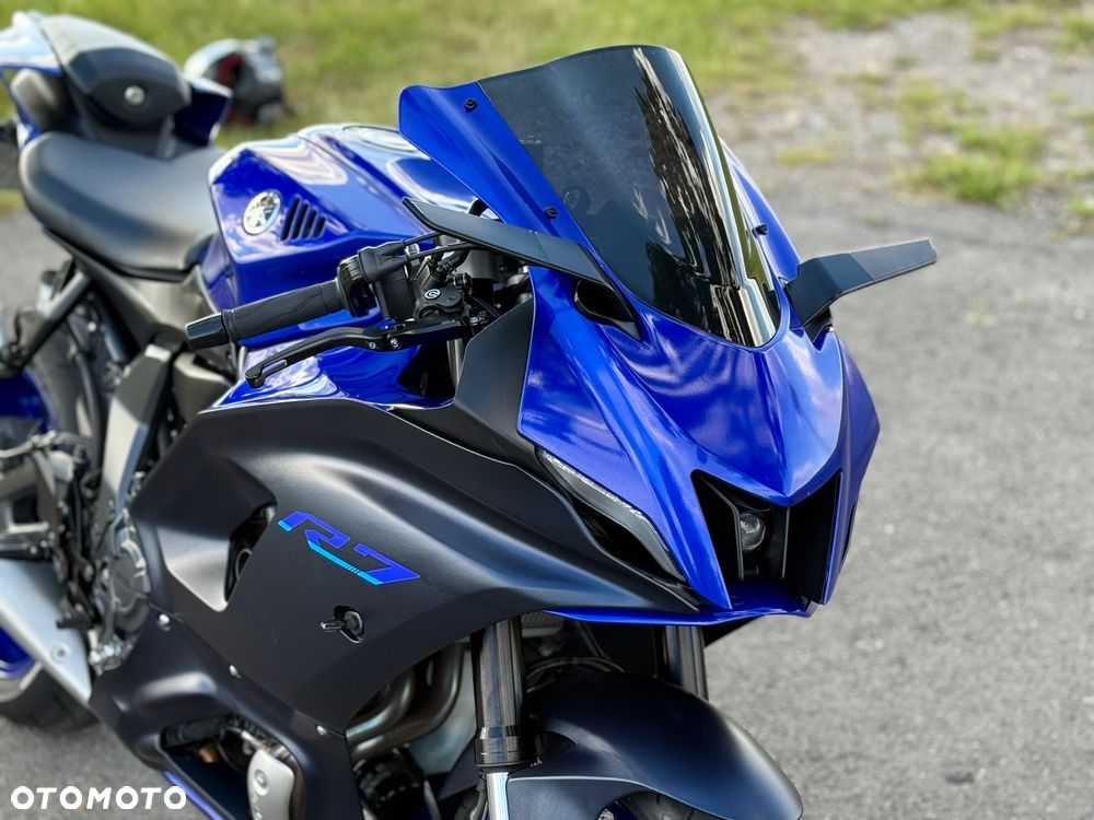 Yamaha R7 - 1