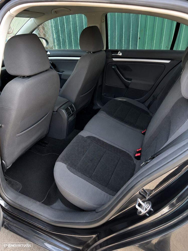 VW Golf Variant 1.9 TDi DPF Confortline - 7