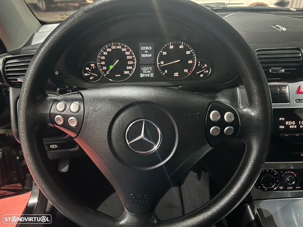 Mercedes-Benz C 180 - 17