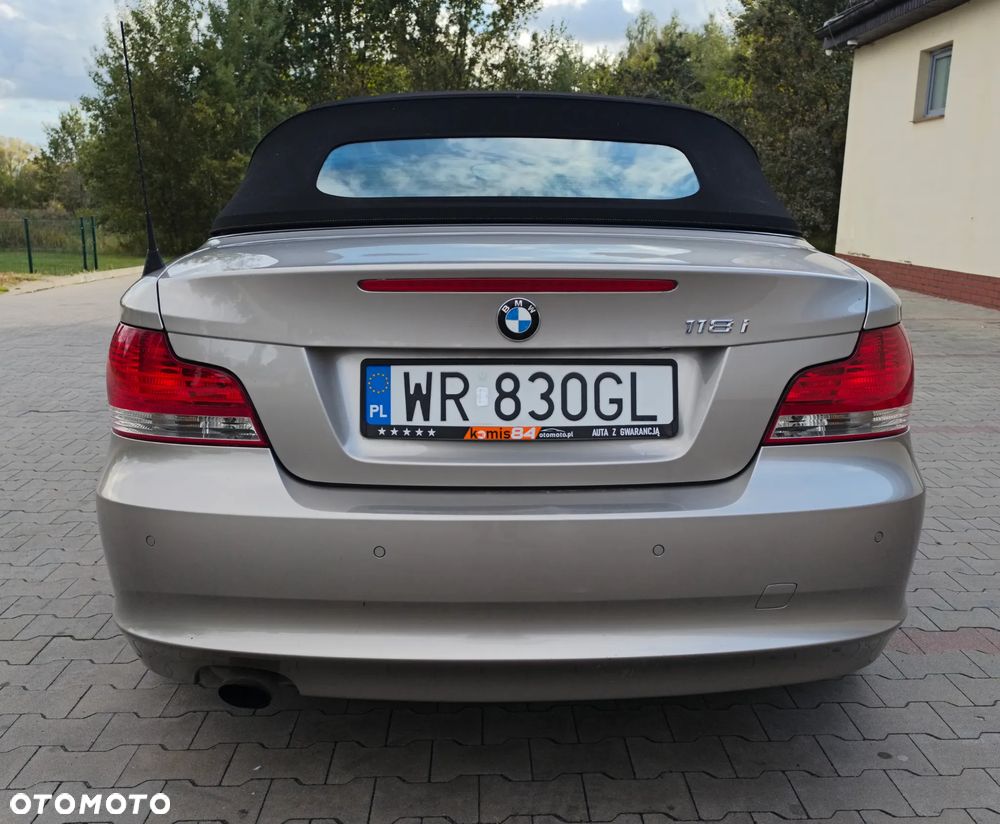 BMW Seria 1 118i Cabrio - 12
