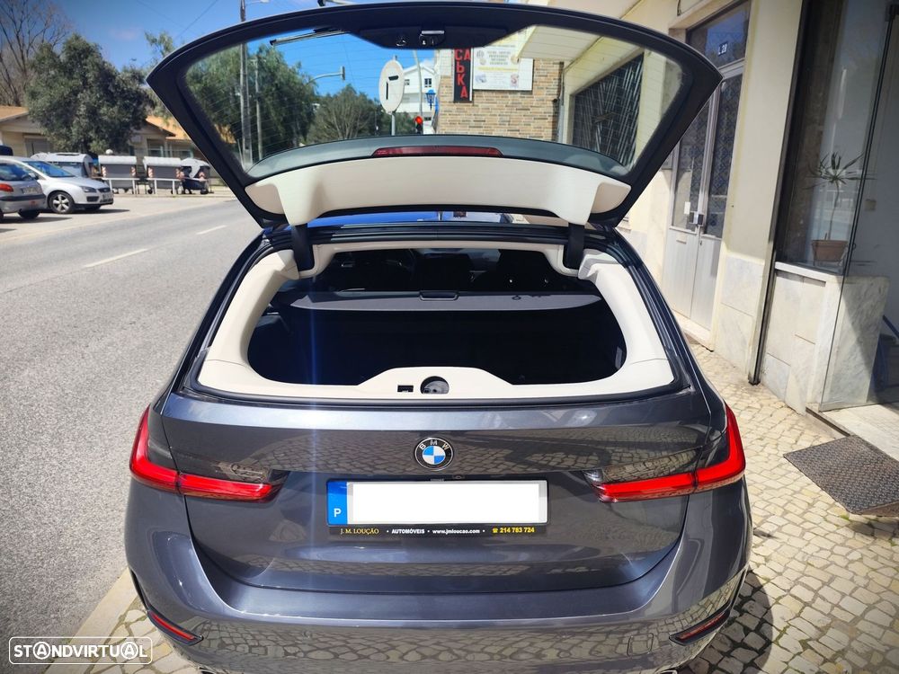 BMW 320 d Auto - 12