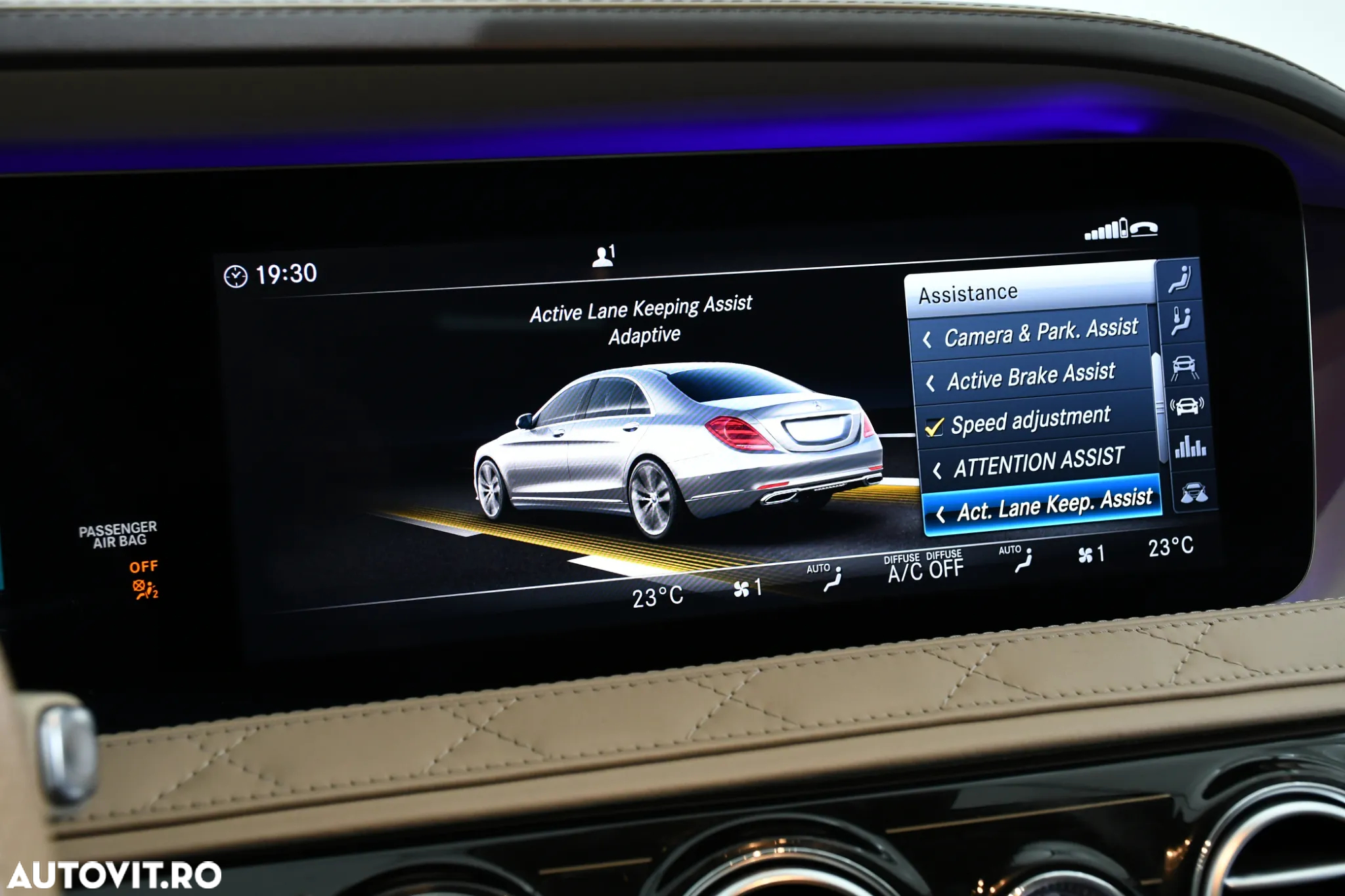 Mercedes-Benz S 400 d 4Matic 9G-TRONIC - 31