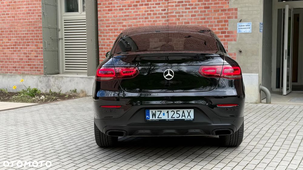 Mercedes-Benz GLC 250 4-Matic - 4