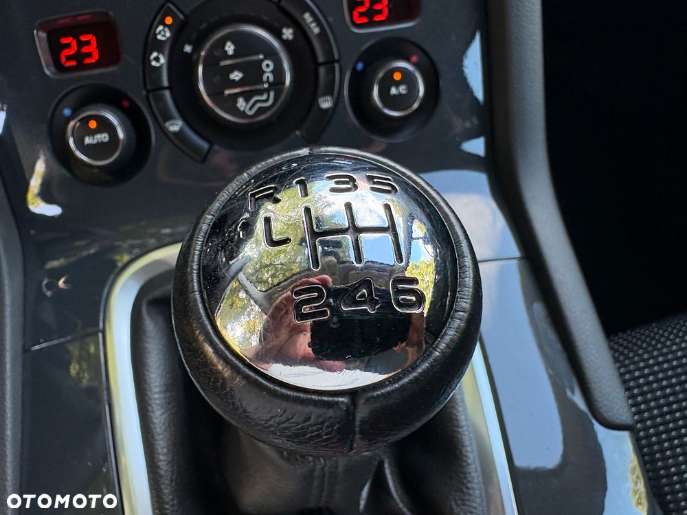 Peugeot 5008 BlueHDI 120 Stop & Start Allure - 17