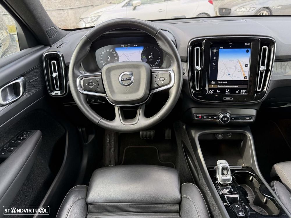 Volvo XC 40 1.5 T5 PHEV Inscription - 32