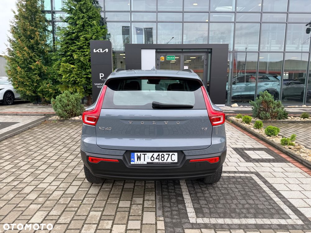 Volvo XC 40 T3 Momentum Core - 6
