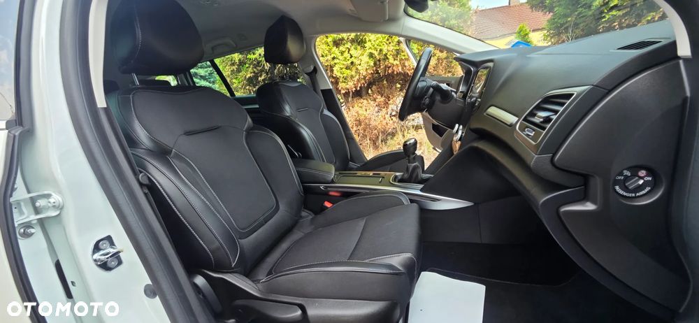 Renault Megane BLUE dCi 115 Deluxe-Paket LIMITED - 38