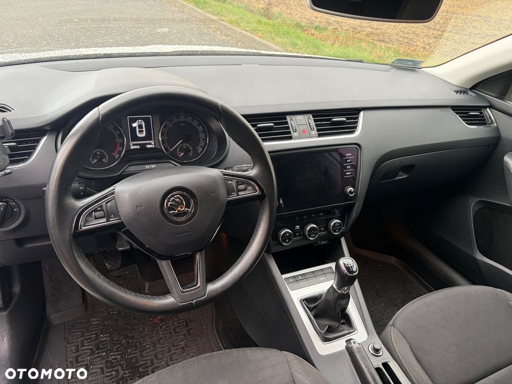 Skoda Octavia - 7