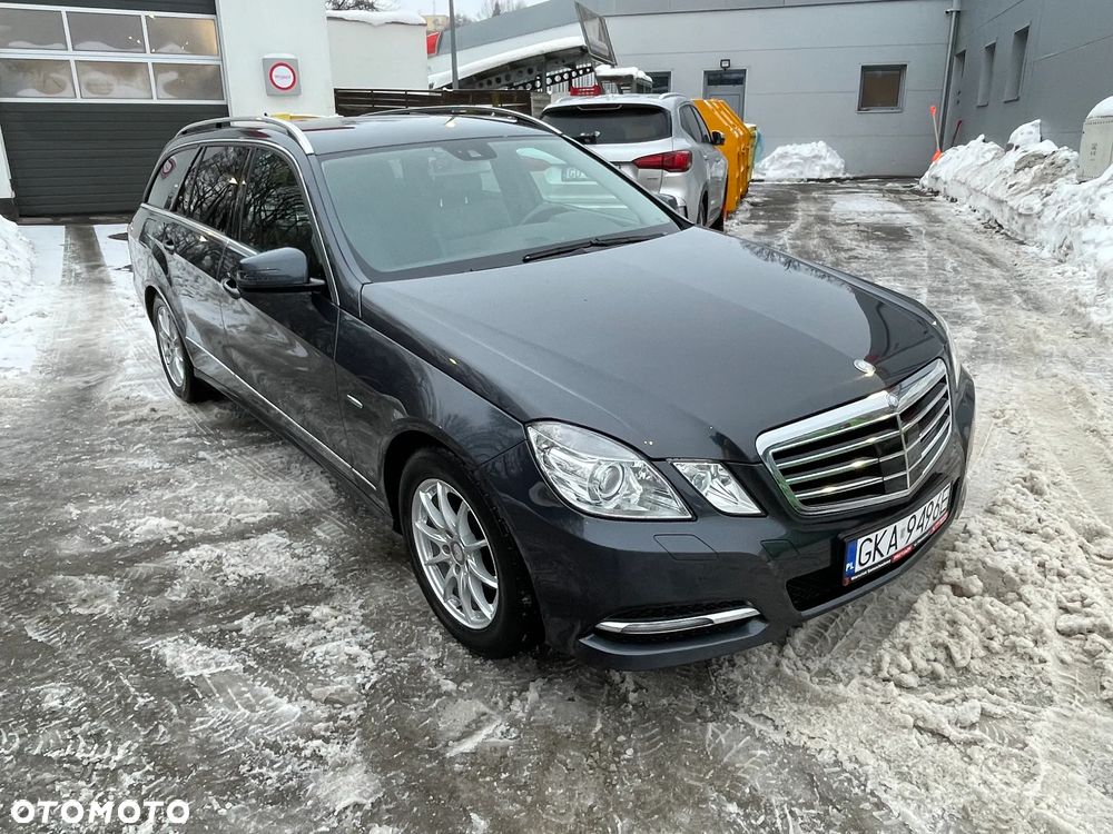 Mercedes-Benz Klasa E 200 CGI BlueEFFICIENCY Automatik Avantgarde - 6