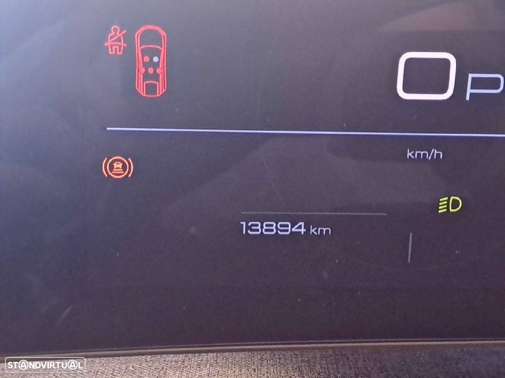 Peugeot 3008 1.2 Hybrid Allure e-DCS6 - 13