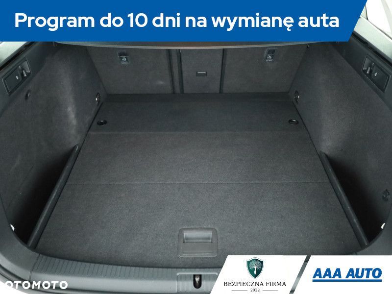 Volkswagen Golf Variant - 20