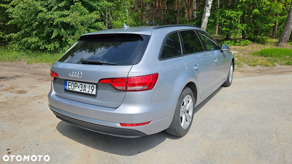 Audi A4 Avant - 8