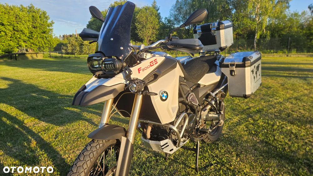 BMW F - 4