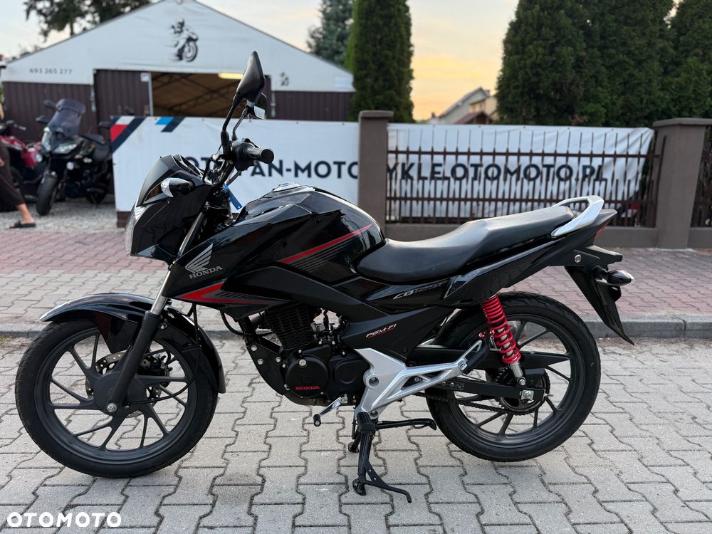 Honda CB - 16