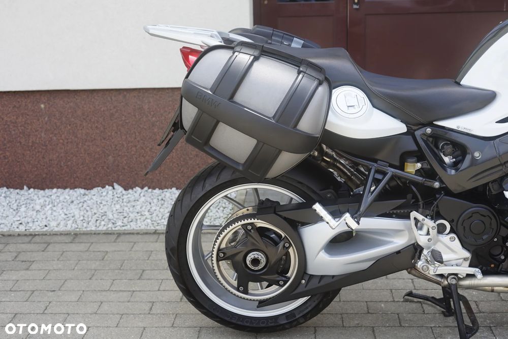 BMW F - 5