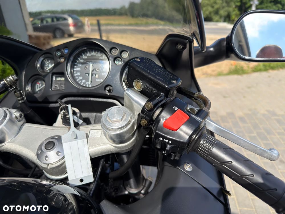 Honda CBR - 22