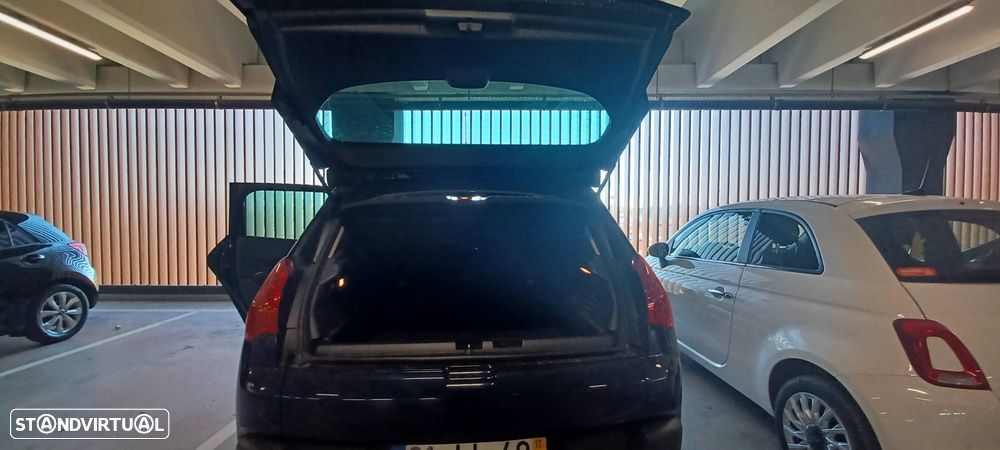 Peugeot 3008 1.6 e-HDi Allure CMP6 - 7