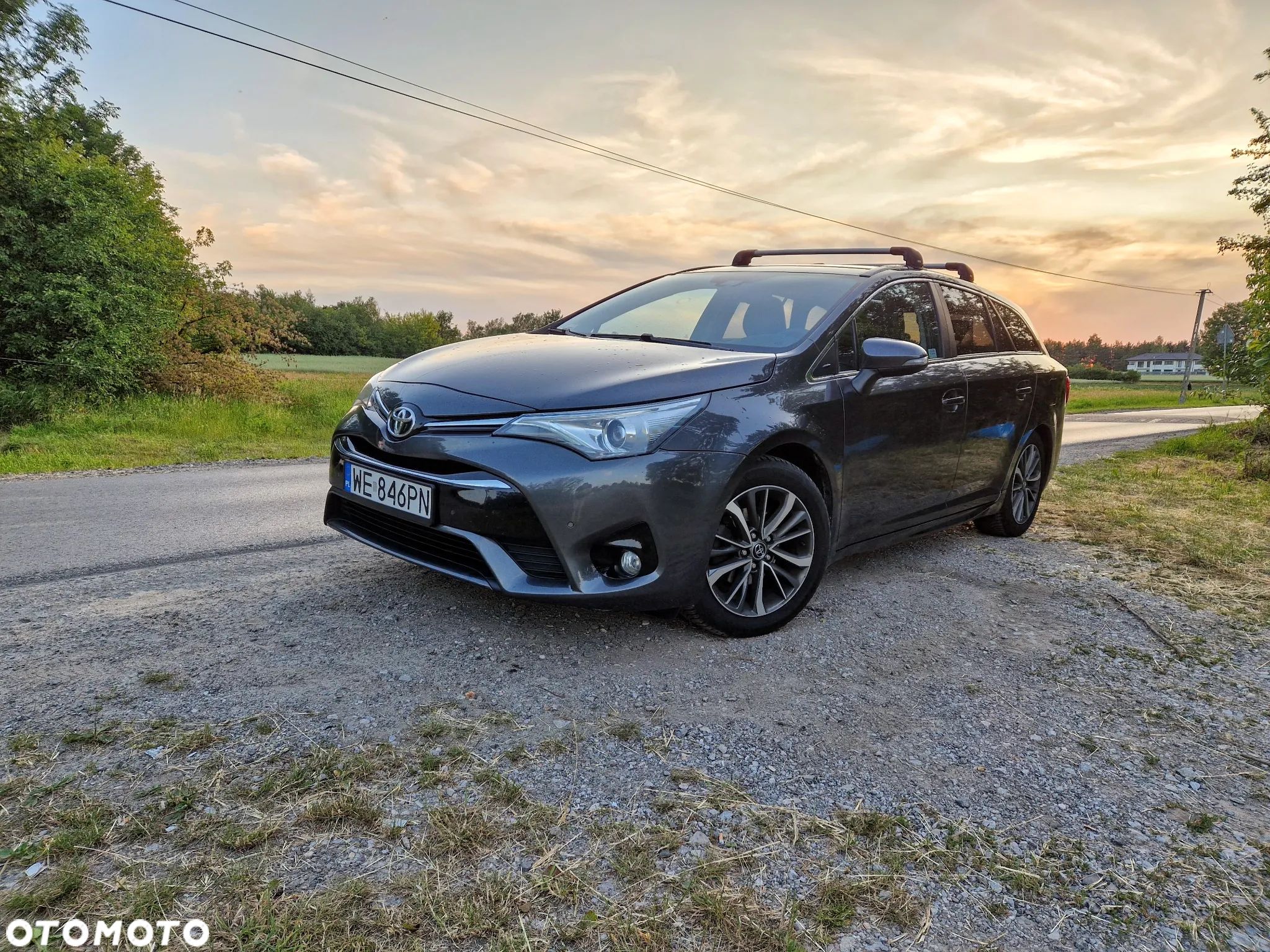Toyota Avensis - 1