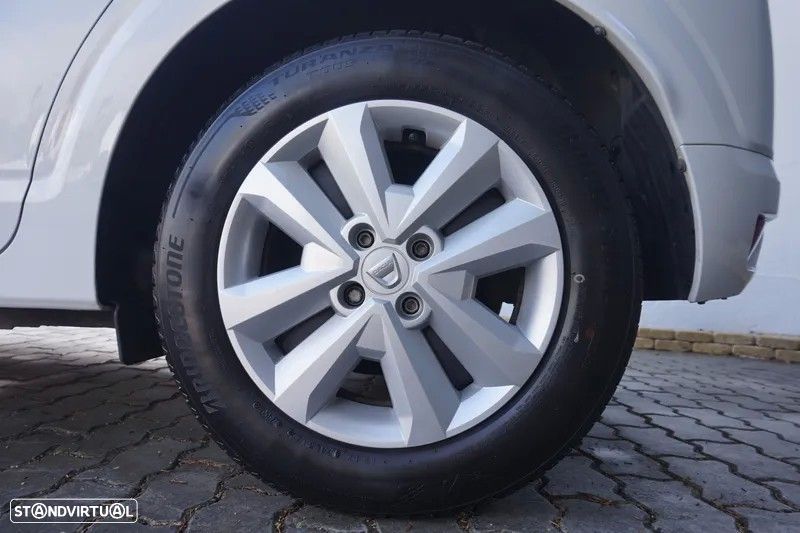 Dacia Sandero 1.0 SCe Essential - 25