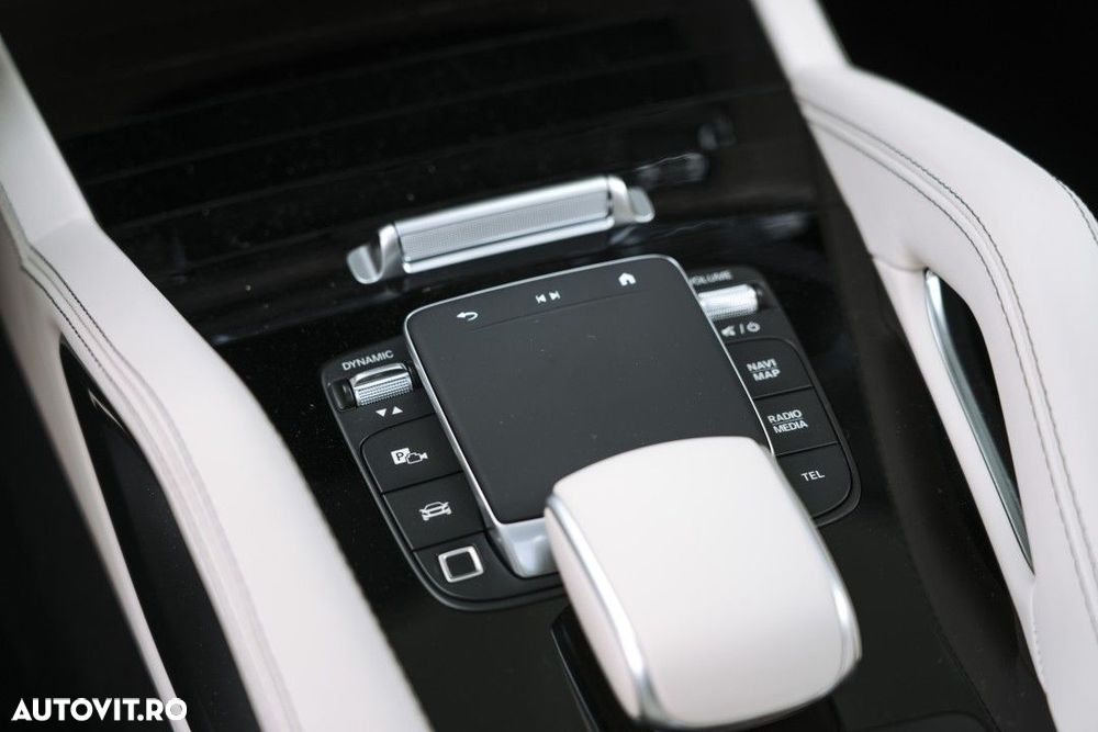 Mercedes-Benz GLE - 40