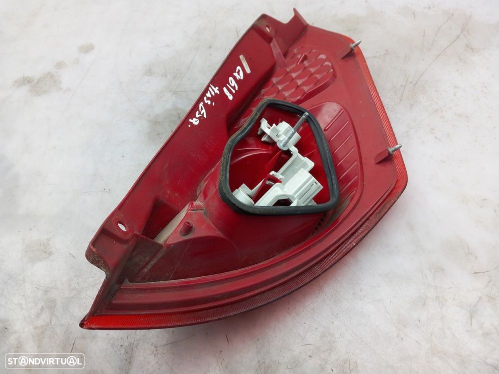 Farolim esquerdo FORD Fiesta VI (CB1, CCN) - 2