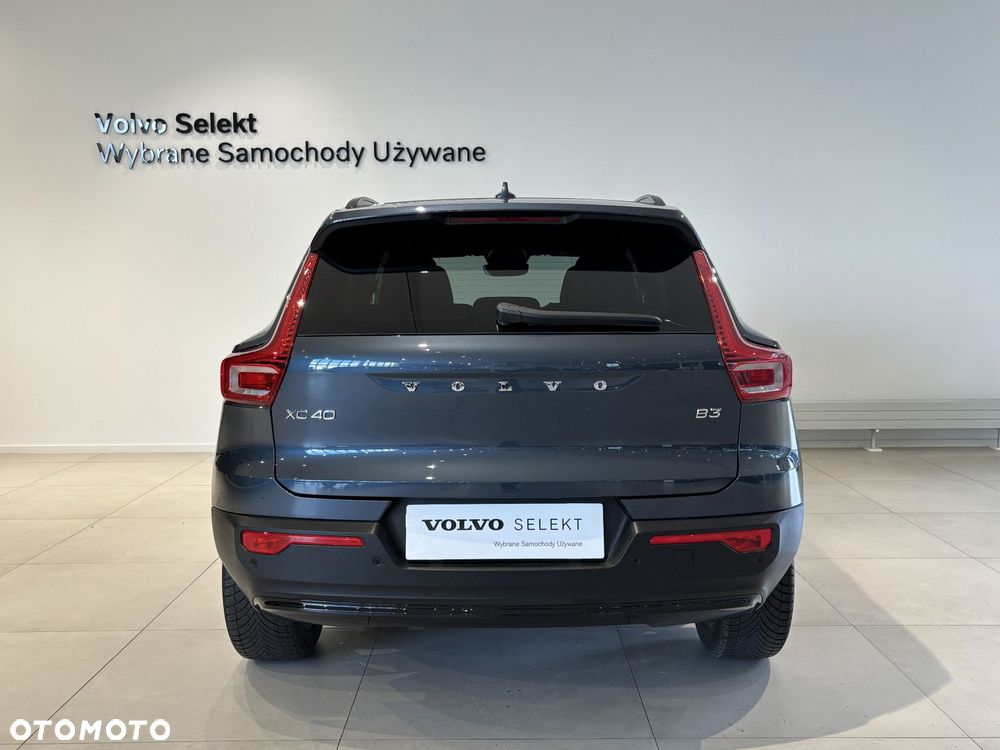 Volvo XC 40 - 6