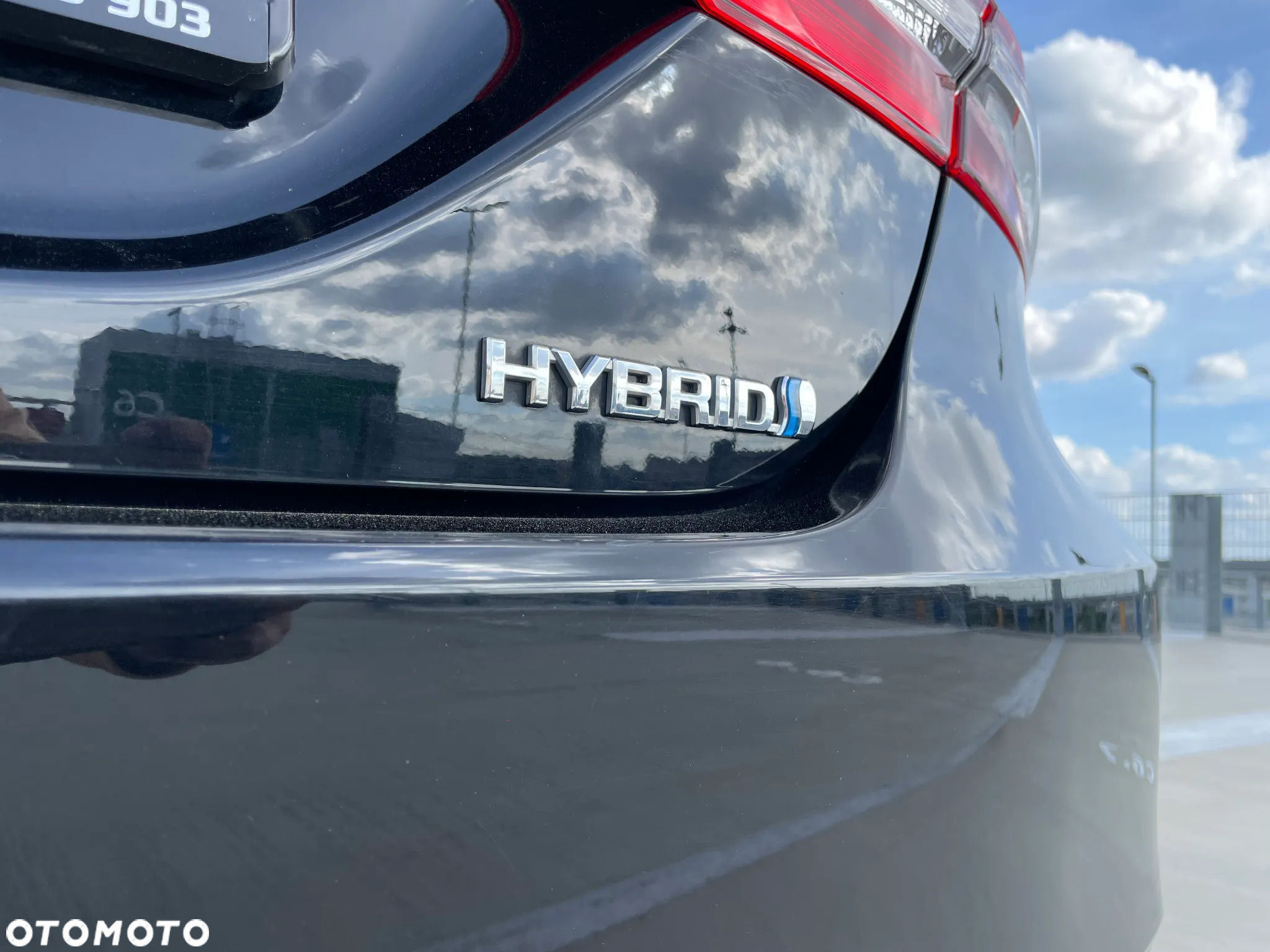 Toyota Camry 2.5 Hybrid Prestige CVT - 22