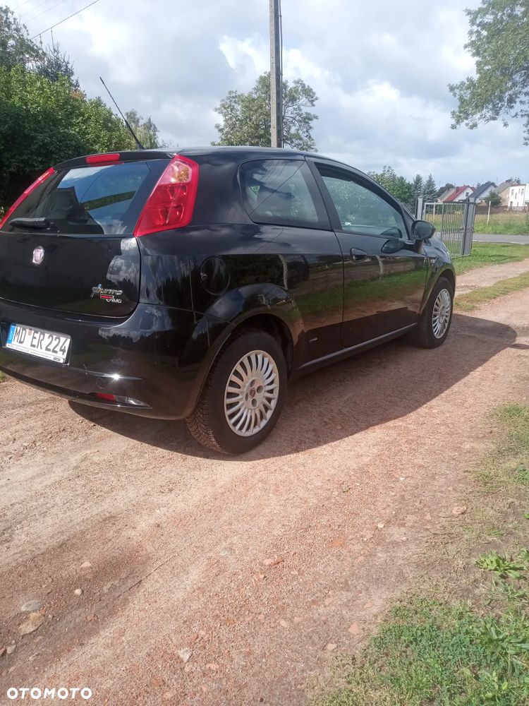 Fiat Grande Punto 1.4 8V - 15