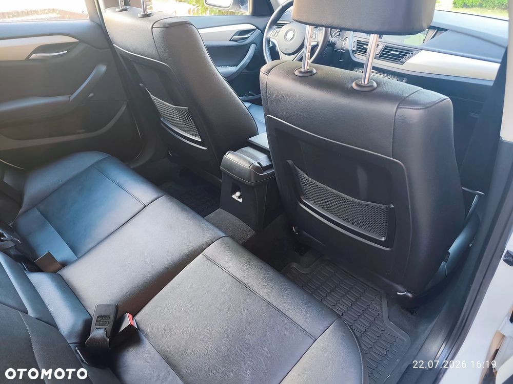 BMW X1 - 10