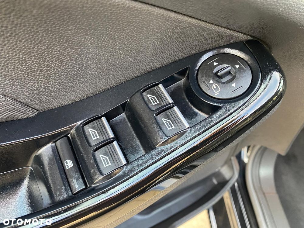 Ford Fiesta 1.5 TDCi Titanium - 35