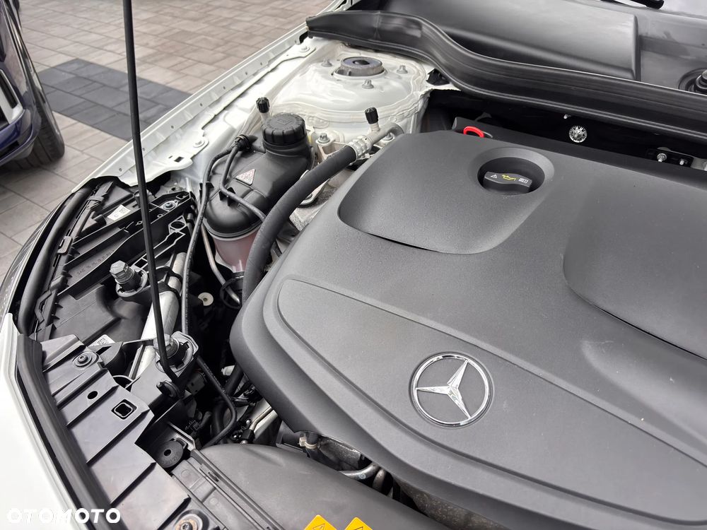 Mercedes-Benz GLA 250 4Matic 8G-DCT Edition 1 - 36