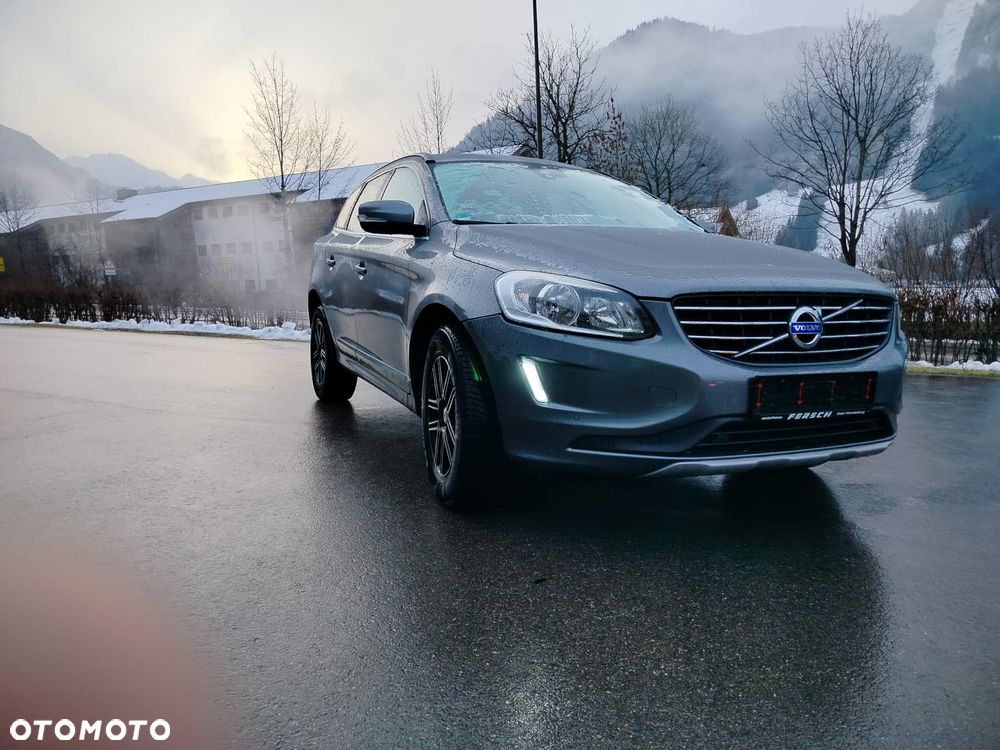 Volvo XC 60 D3 Geartronic Momentum - 35