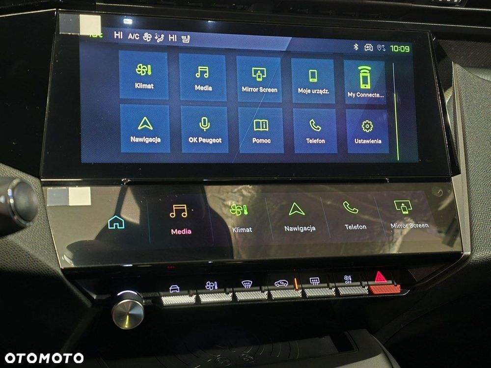Peugeot 408 - 20