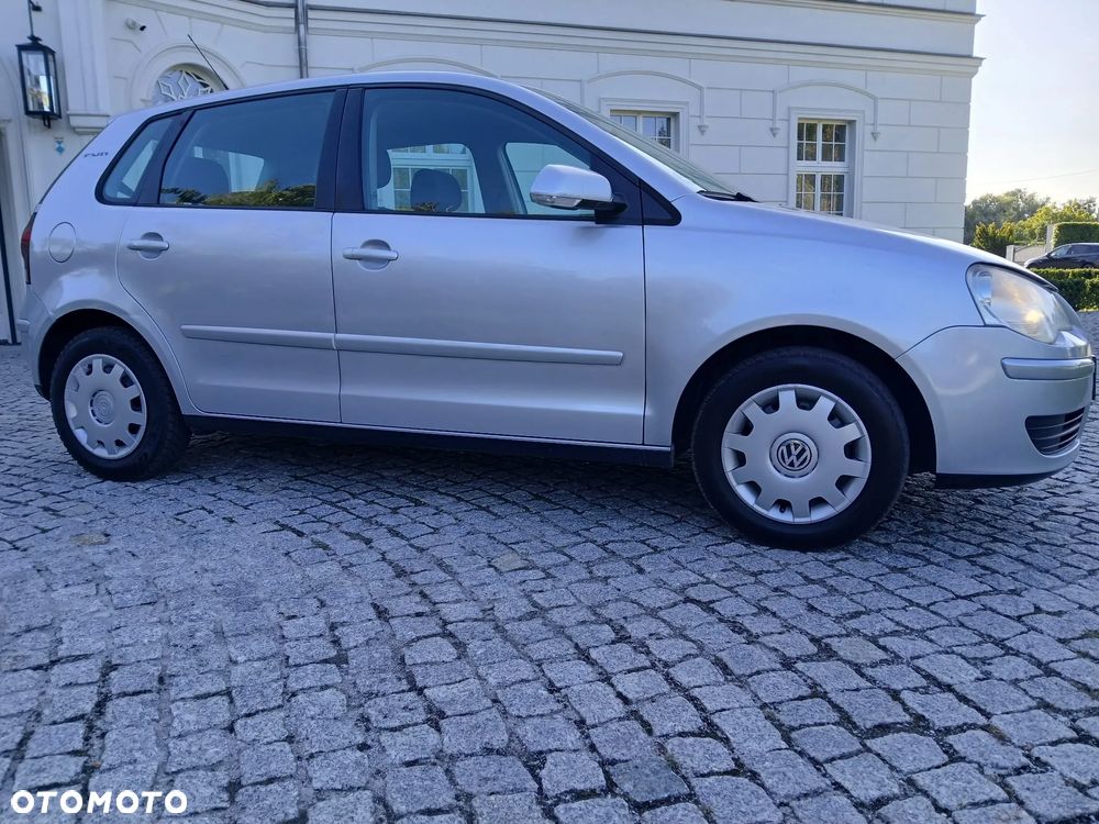Volkswagen Polo - 35