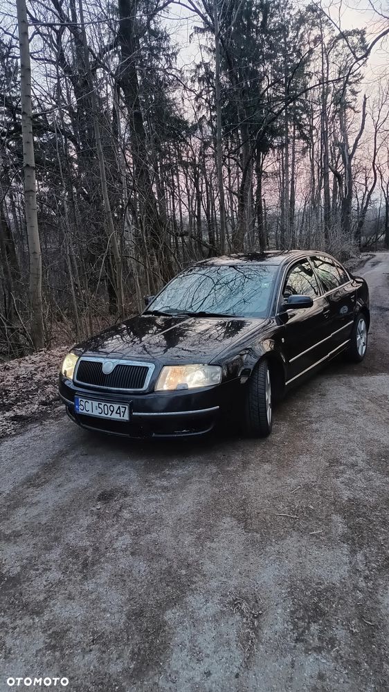 Skoda Superb 2.0 TDI DPF Platinum - 1