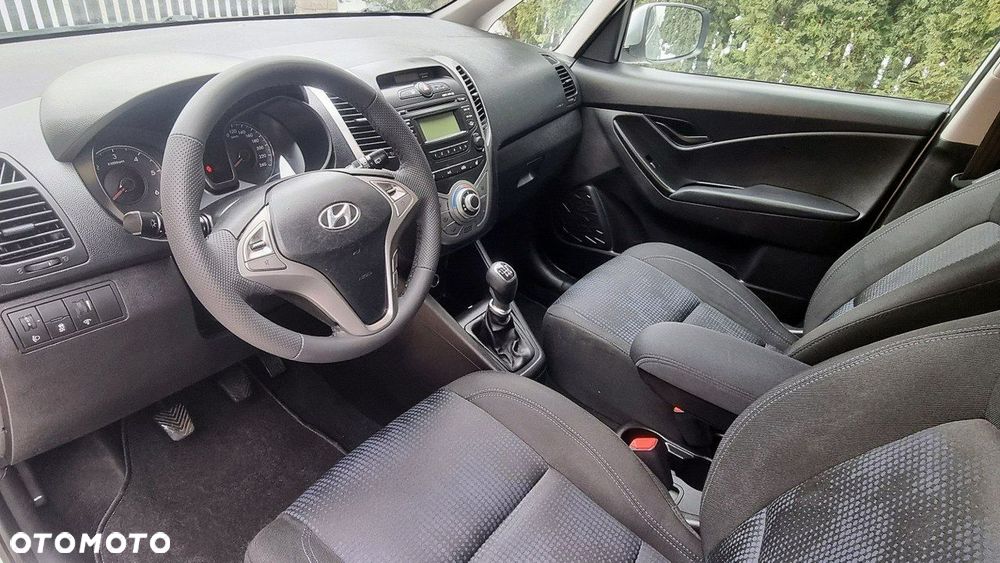 Hyundai ix20 - 11
