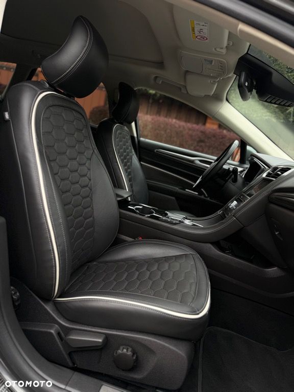 Ford Mondeo 2.0 TDCi PowerShift-Aut Allrad Vignale - 39