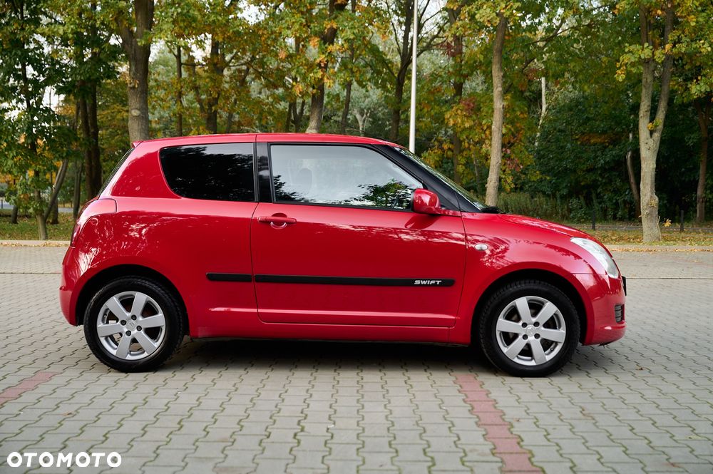 Suzuki Swift - 14