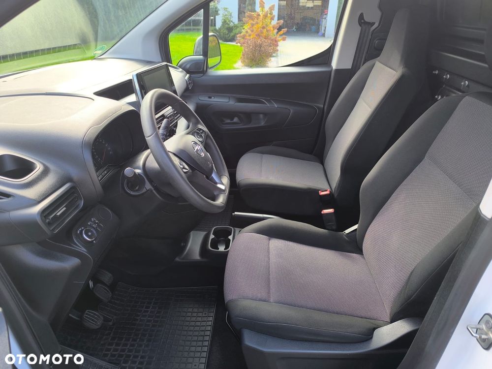 Opel Combo - 11
