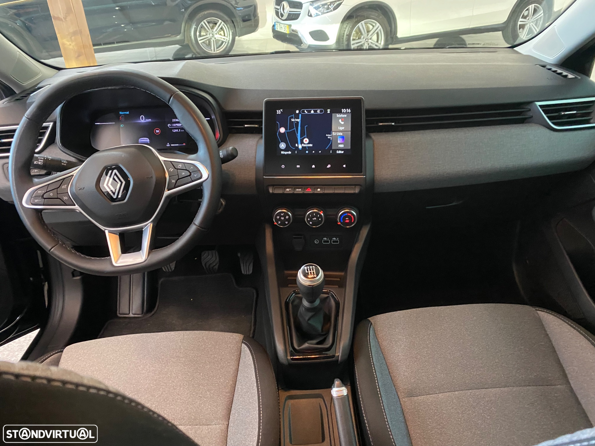 Renault Clio 1.0 TCe Techno - 8
