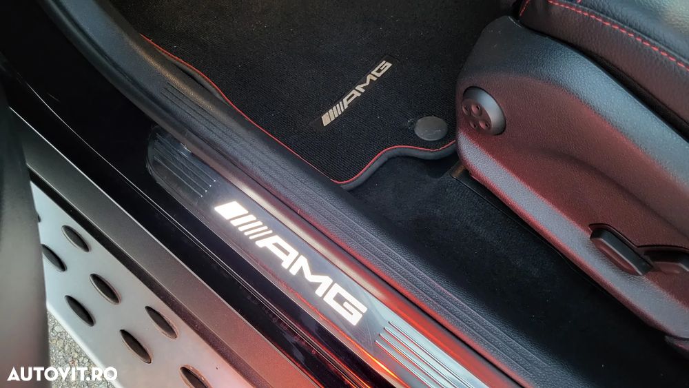 Mercedes-Benz GLC AMG 43 4Matic 9G-TRONIC - 17